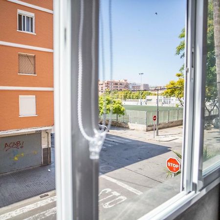 Piso De Diseno A 5 Min Andando De La Playa Apartment Valencia Exterior photo